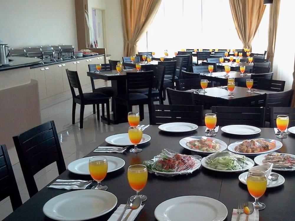 Sutera Hotel Seremban Esterno foto